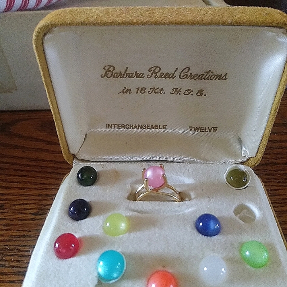 Barbara Reed Creations 18Kt gold ring
